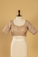 Load image into Gallery viewer, Chickoo Double tone banarasi weaving fabric paired with stitched blouse
