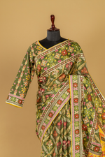 Load image into Gallery viewer, Mustard Ajrak print saree with embroidery highlightment paired with full sleeves blouse
