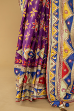 Load image into Gallery viewer, Purple printed saree with gota work highlightment paired with full sleeves contrast blouse
