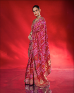 Load image into Gallery viewer, Magenta and Red Bandhani saree
