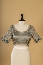 Load image into Gallery viewer, Steel grey georgette tissue saree paired with border ombrae embroidery blouse
