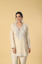 Load image into Gallery viewer, Silver tissue pearl badla embroidered suit pants and dupatta
