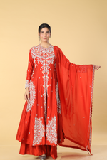 Load image into Gallery viewer, Orange D- dupion pearl indowesten paired with palazzo and georgette organza dupatta
