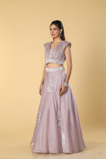 Load image into Gallery viewer, Lilac Jimmy Choo embroidered skirt paired with wired blouse
