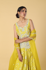 Load image into Gallery viewer, Yellow banarasi lehenga with broad belt paired with raw silk embroidered blouse  and organza dupatta
