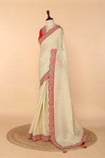 Load image into Gallery viewer, Beige Banarasi Crush Saree with Weaved Butti &amp; Red Border Embellished in Marodi, Sequin &amp; Zardosi
