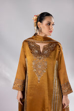 Load image into Gallery viewer, Mustard &amp; Olive Velvet Set